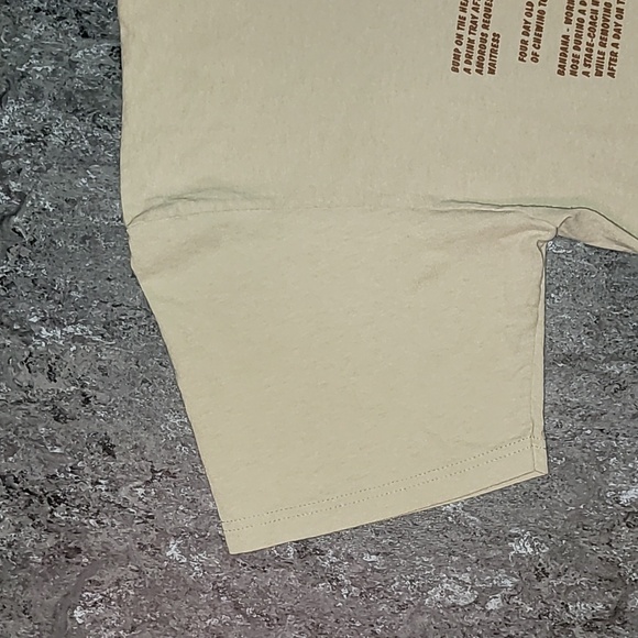 Vintage. USA Fabric. Anvil. COWBOY art by Gary Patterson. Men's size Large. - Picture 7 of 16